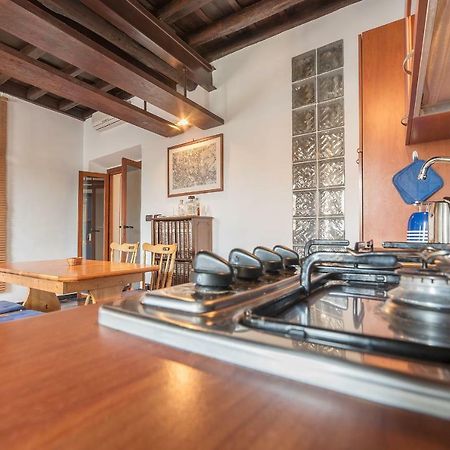 Colosseo & San Clemente Cozy Flat Roma Eksteriør bilde
