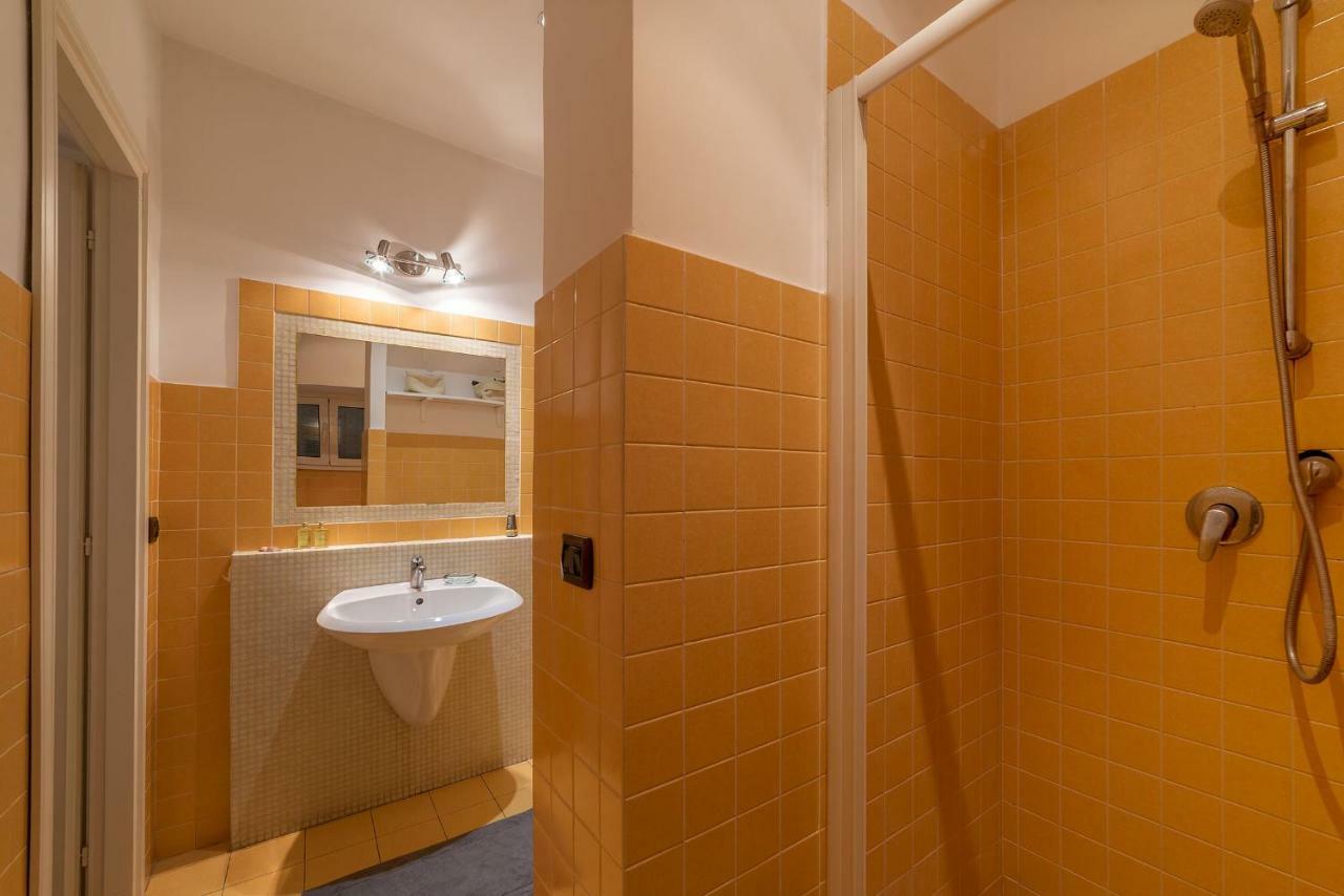 Colosseo & San Clemente Cozy Flat Roma Eksteriør bilde