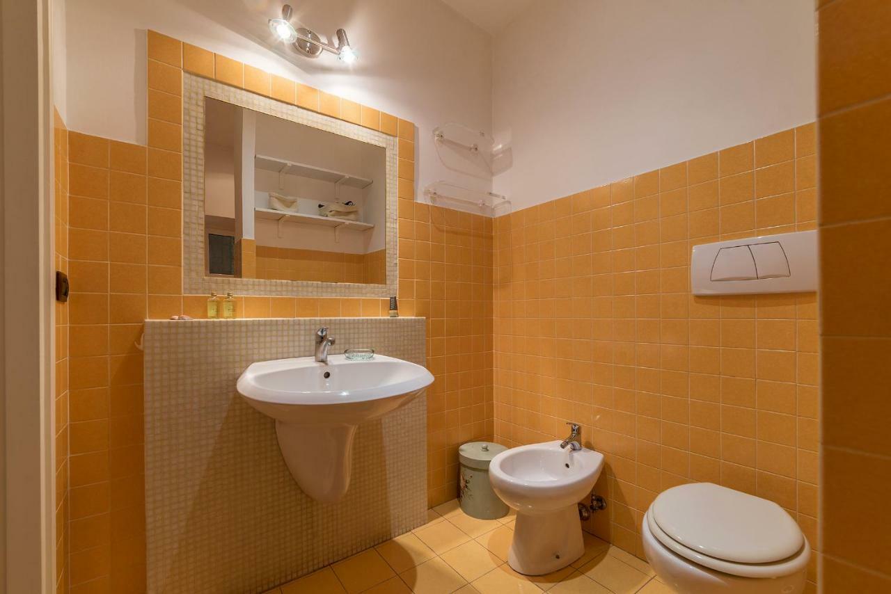 Colosseo & San Clemente Cozy Flat Roma Eksteriør bilde